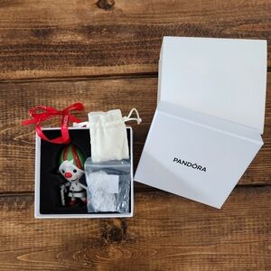 NWT Pandora Limited Edition Elf Charm And Ornament Set